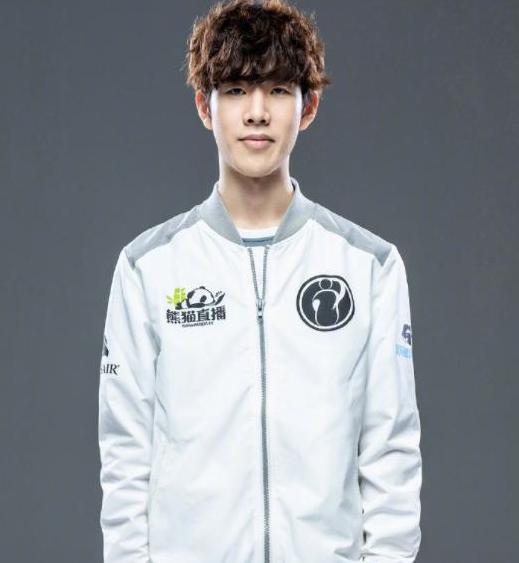 HLTV世界排名：前十未有变动，国内战队排名稳固上升