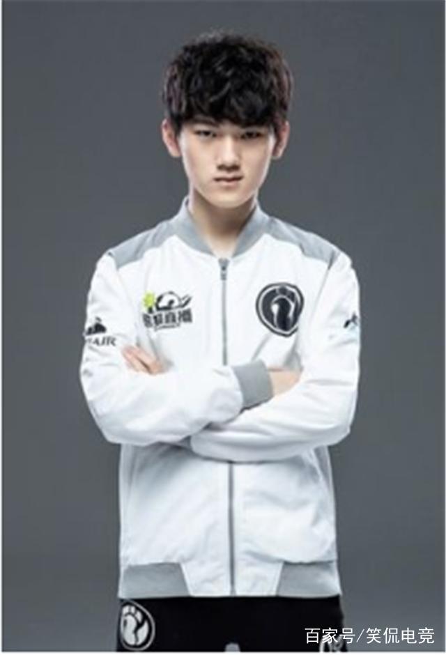 LNG Esports 官方： Scout 正式离队，成为自由球员！