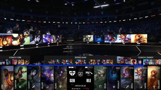 BLG赛后群访：过去一个月来回奔波，选手们很辛苦